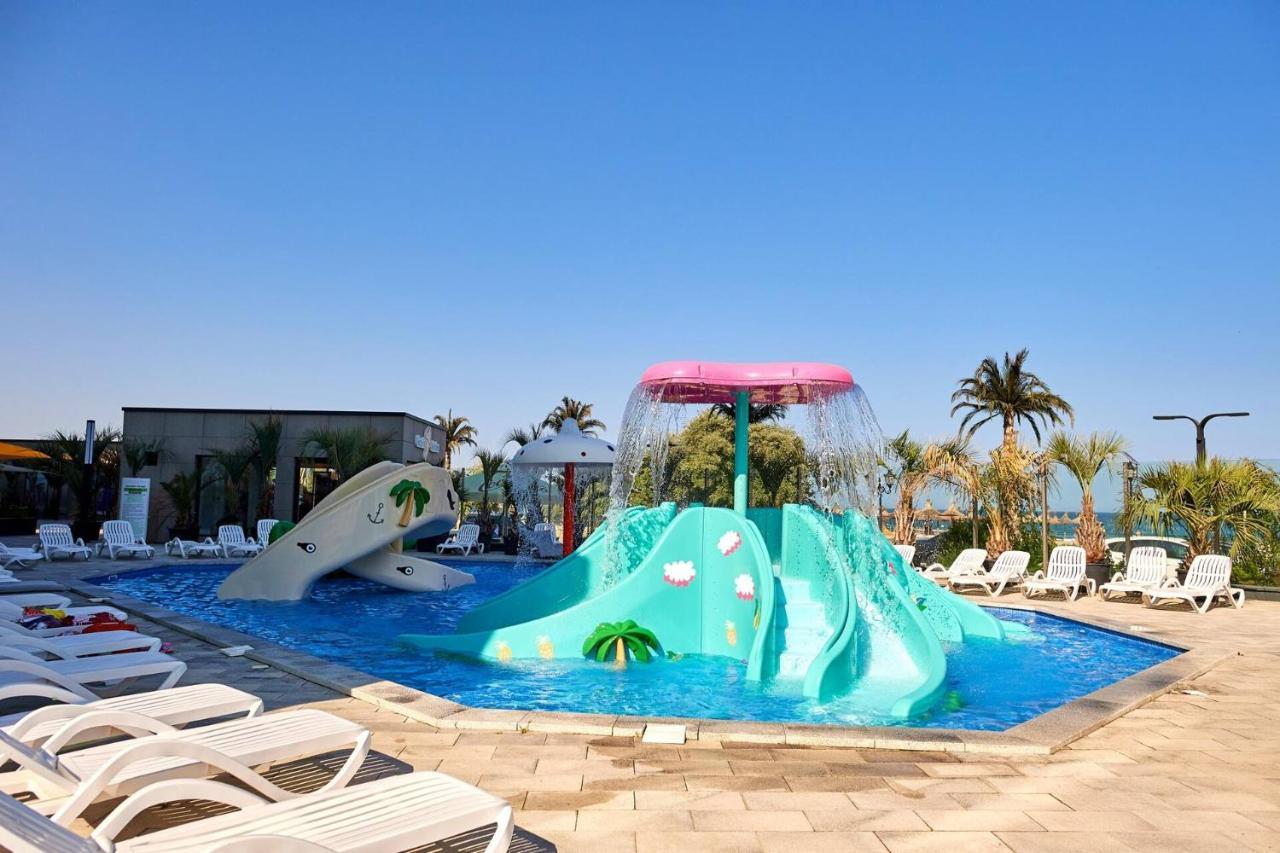 Apartmán Luxury Kln By Alezzi Mamaia Nord Năvodari Exteriér fotografie