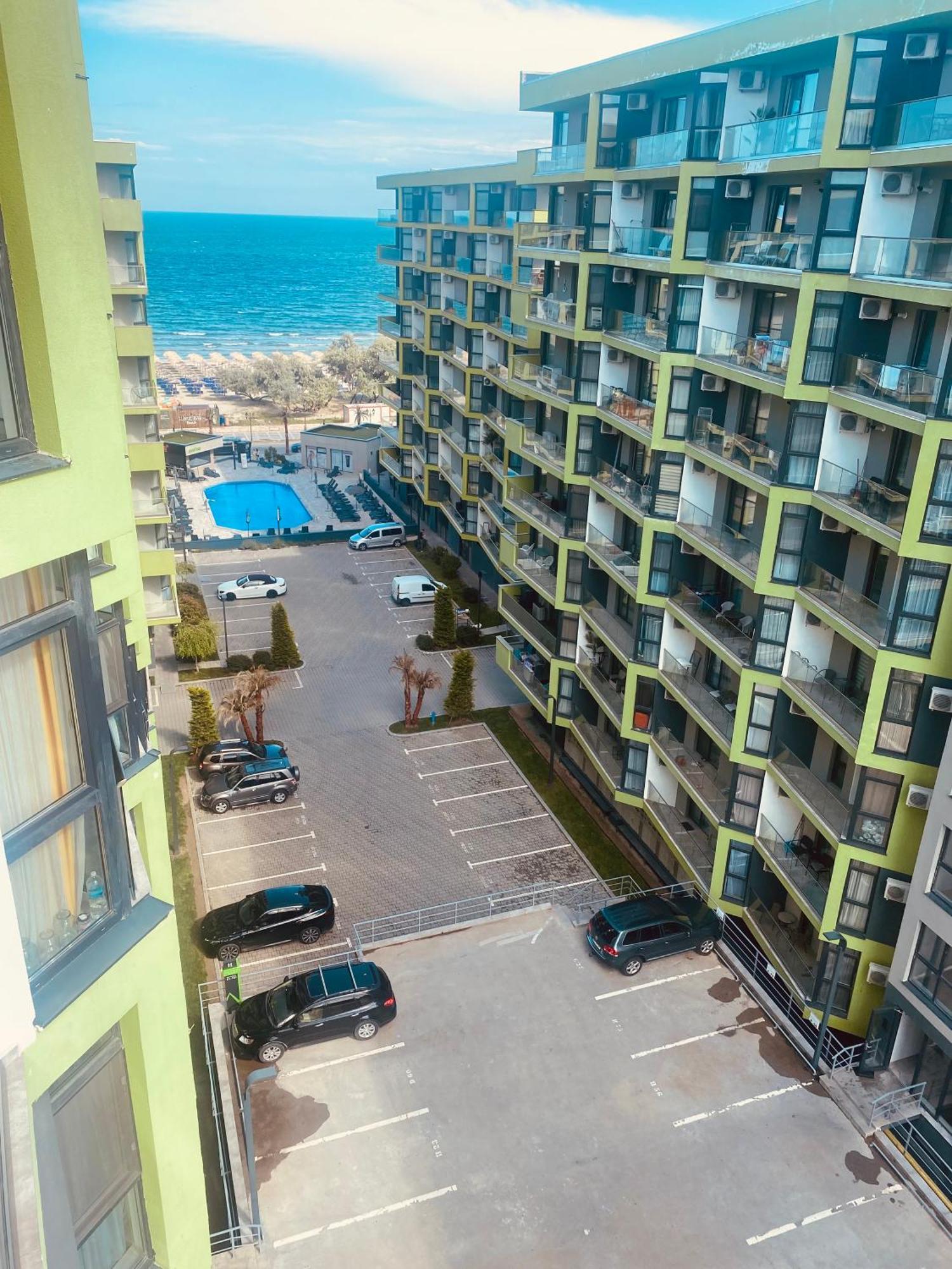 Apartmán Luxury Kln By Alezzi Mamaia Nord Năvodari Exteriér fotografie