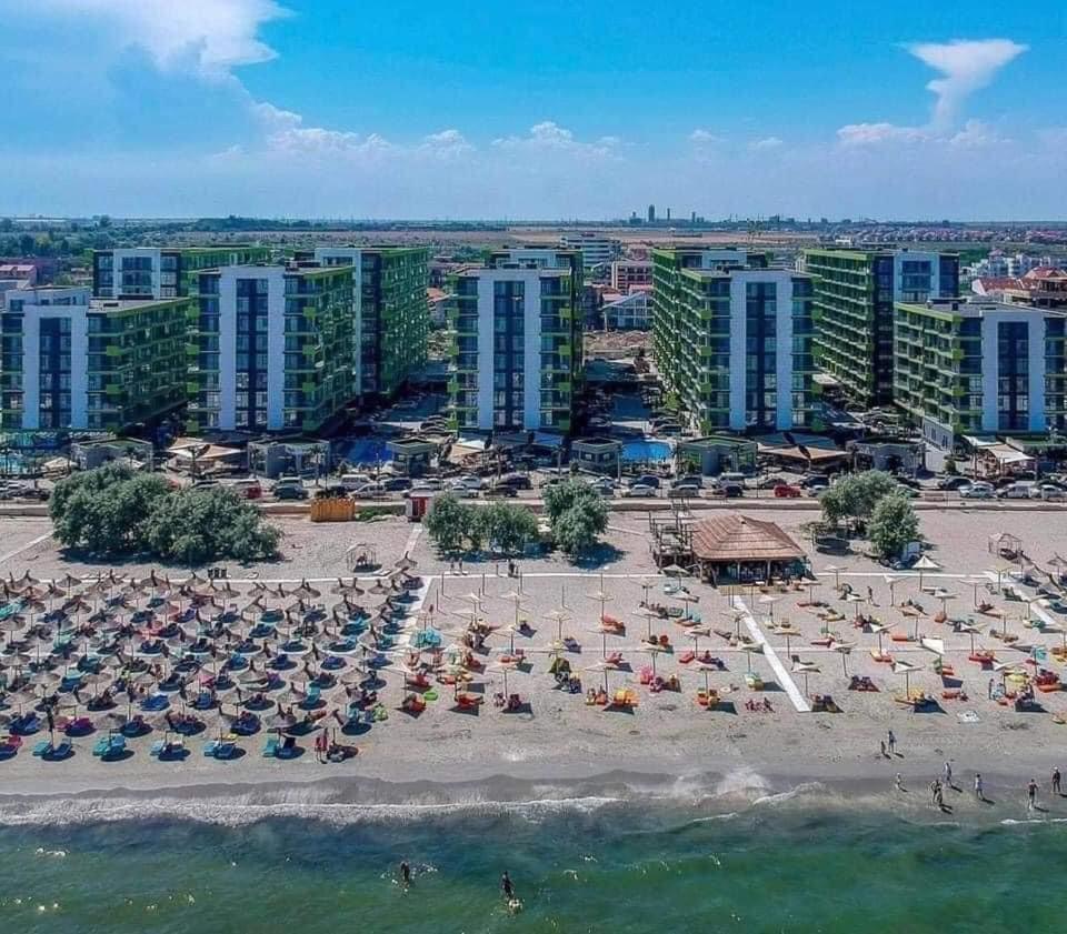 Apartmán Luxury Kln By Alezzi Mamaia Nord Năvodari Exteriér fotografie